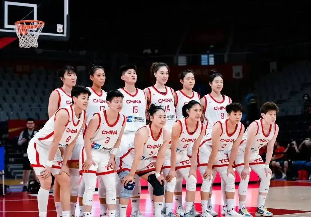 中国女篮58-61不敌日本女篮，赛后产生5个“难以置信”！缺少韩旭和李梦真不行