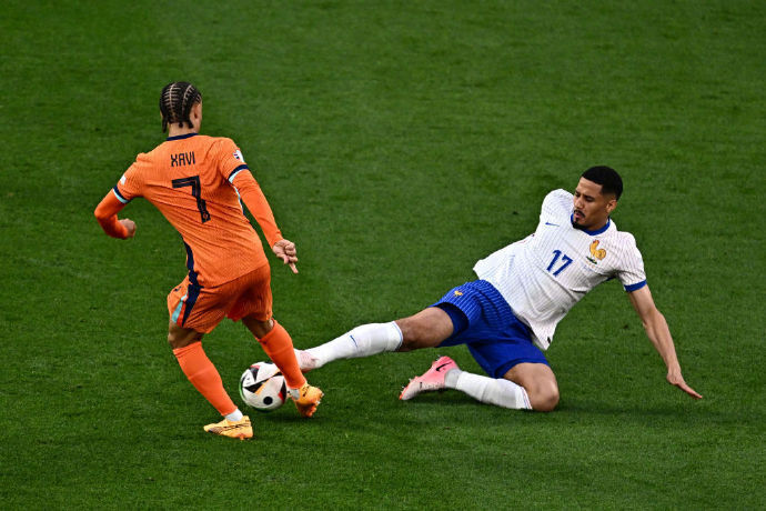 欧洲杯-荷兰0-0法国 哈维西蒙斯进球被吹，姆巴佩未登场