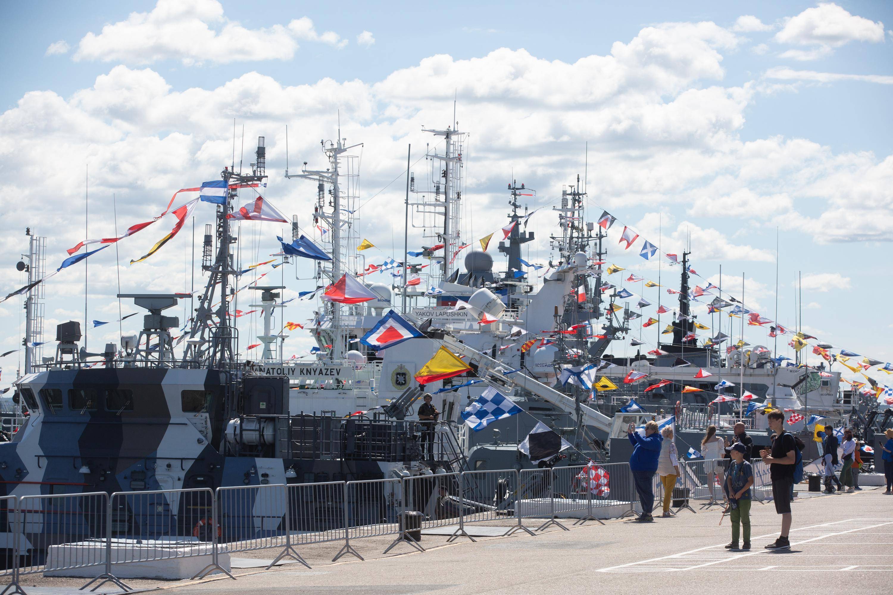 ✨【香港最快最准的资料】✨-俄罗斯举办第十二届国际海事防务展                