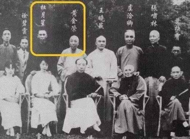 世界最大的黑帮，存在300年历史，成员90万，至今没人敢动