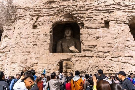 石窟寺变身博物馆，洞窟内外皆风景                