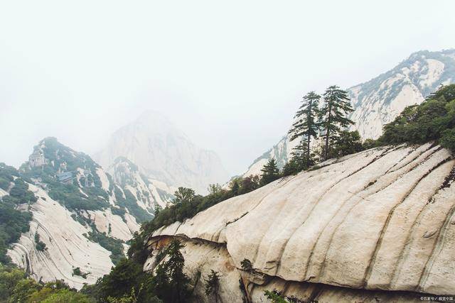 黄山旅游攻略一日游自由行攻略大全                