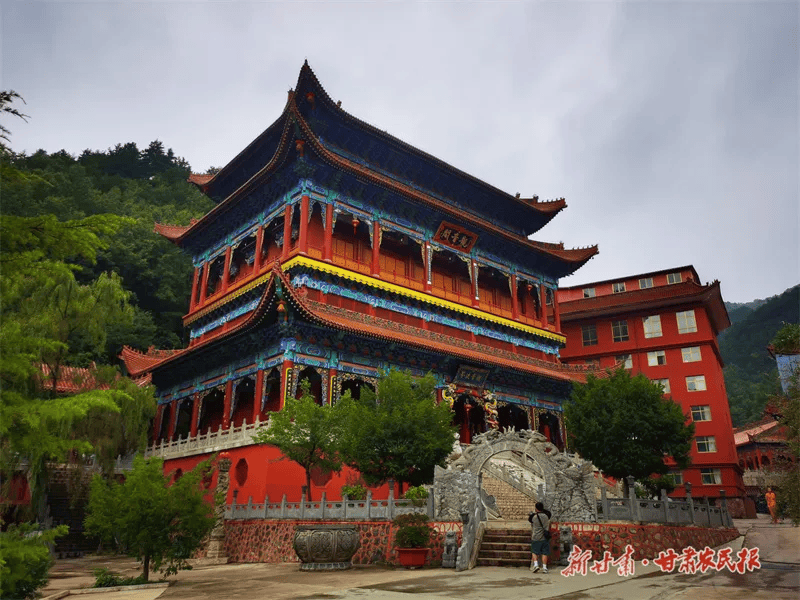 看完这篇《人间净土》，就买好了去天水的车票                