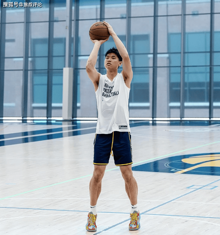 周六早上正式官宣！媒体：崔永熙确定与NBA布鲁克林篮网队签约