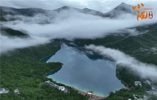 陇南文县天池：烟雨蒙蒙 美景如画                