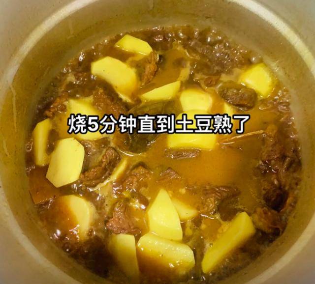 牛肉怎么做好吃？又嫩土豆炖牛肉如何做？