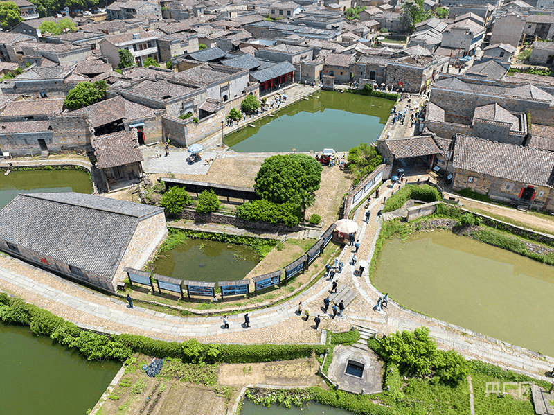 高质量发展看中国｜红土地上话振兴                