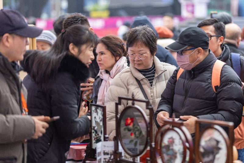 如何稳住明年楼市？专家建议中央财政出资收购商品房作保障房                